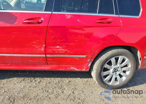 2012 Mercedes-Benz Glk 350 4Matic z USA, uszkodzony, nr VIN WDCGG8HB9CF777545